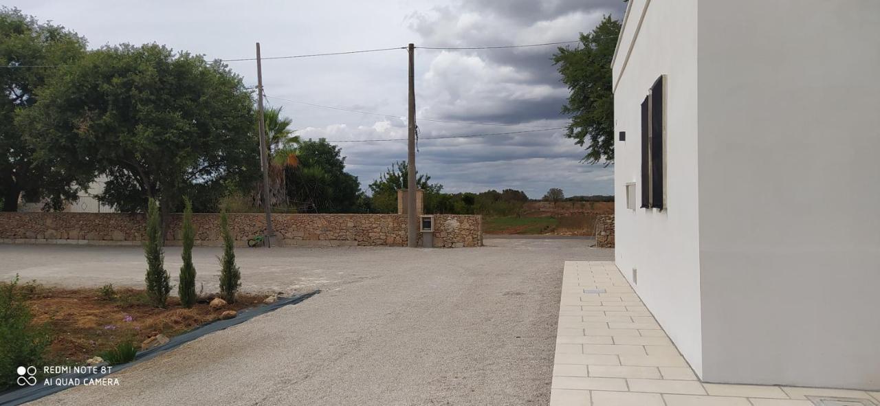 Dimora Monsignore Torre Lapillo Exterior foto
